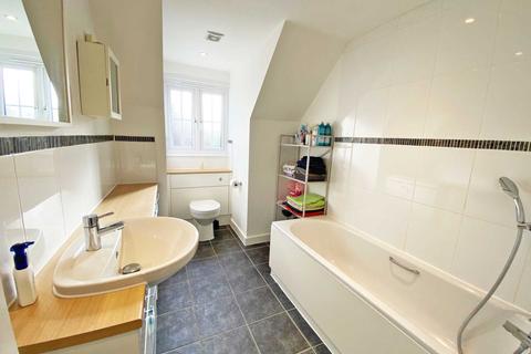 12 Bellamy Way, Crowmarsh Gifford, Wallingford, OX10 8FN