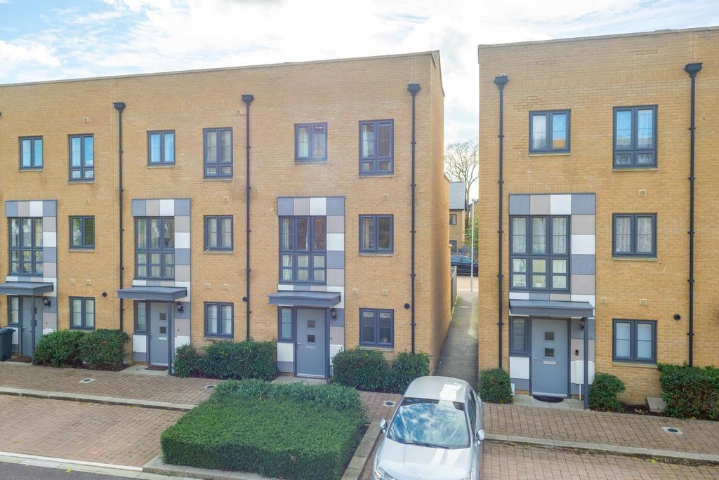 Samuel Peto Way, Newtown Works... 3 bed townhouse £275,000