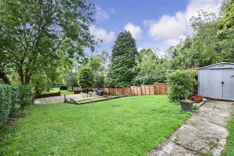 18 Bridge Hill, Epping, CM16 4ER