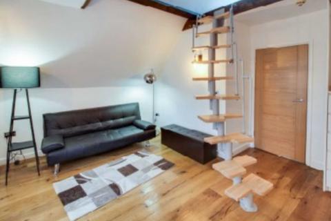 Studio to rent, Kendrick Road, Reading