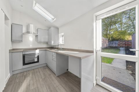 5 Deans Road, London, W7 3QD