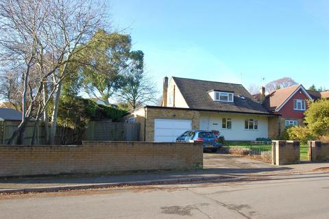 77 Kings Road, Chalfont St Giles, HP8 4HJ