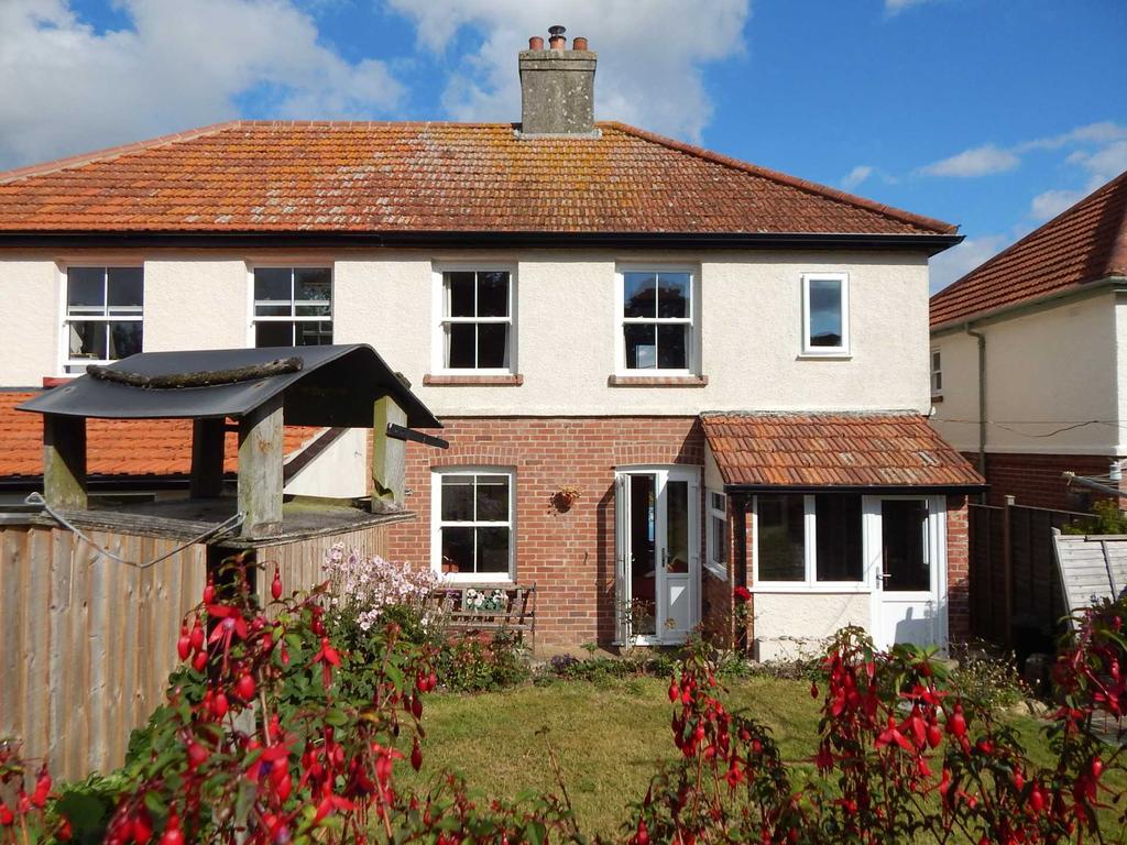 Hillside, Colyton, Devon 3 bed semidetached house £295,000