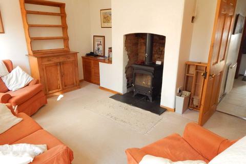 18 Hillside, Colyton, EX24 6NW