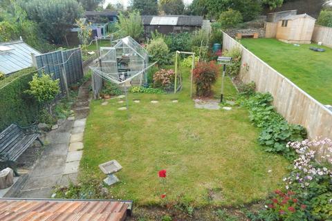 18 Hillside, Colyton, EX24 6NW