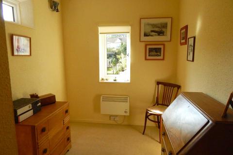 18 Hillside, Colyton, EX24 6NW