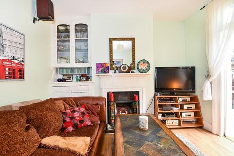 107 Crowther Road, London, SE25 5QS