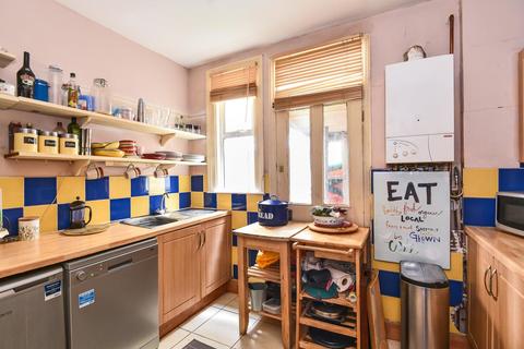 107 Crowther Road, London, SE25 5QS