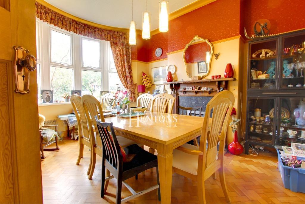 Llandennis Avenue, Cyncoed, Cardiff 4 bed semidetached house £495,000