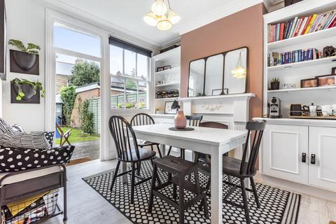 17 Stanton Road, London, SW20 8RL