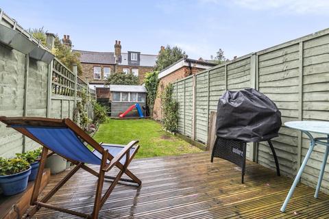 17 Stanton Road, London, SW20 8RL