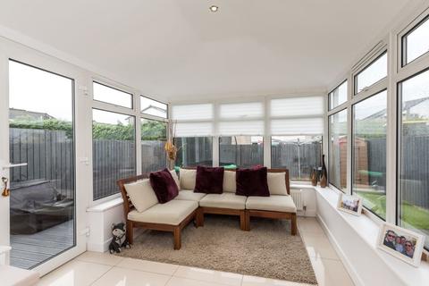 78 Buckstone Road, Edinburgh, EH10 6UT