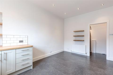 3 bedroom apartment to rent - Royal Crescent, Edinburgh, EH3