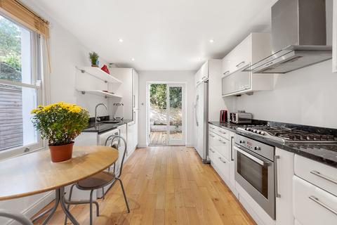 87 Claxton Grove, London, W6 8HB