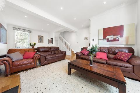 87 Claxton Grove, London, W6 8HB