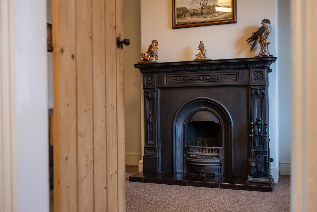 Feature Open Fireplace