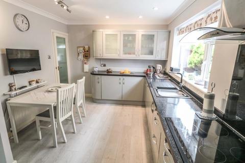 34 Bound Lane, Hayling Island, PO11 9HX
