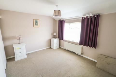 25 Fernhurst Close, Hayling Island, PO11 0DT