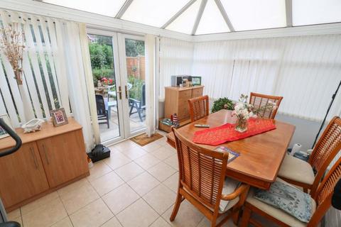 18 Gilbert Mead, Hayling Island, PO11 0RE
