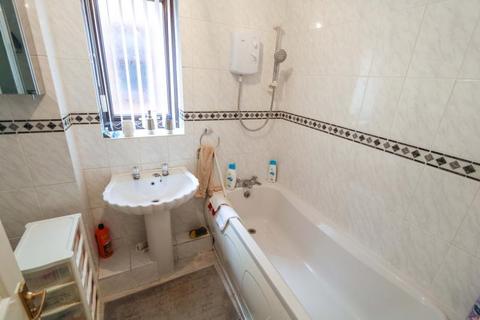 18 Gilbert Mead, Hayling Island, PO11 0RE
