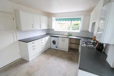 28 Dances Way, Hayling Island, PO11 0JP