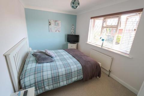 7 Gilbert Mead, Hayling Island, PO11 0RE