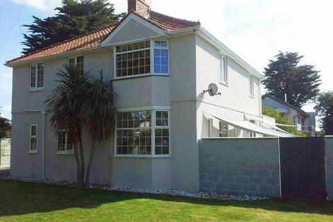 21 Bound Lane, Hayling Island, PO11 9HU
