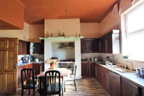 43 Mayfield Road, Manchester, M16 8FU