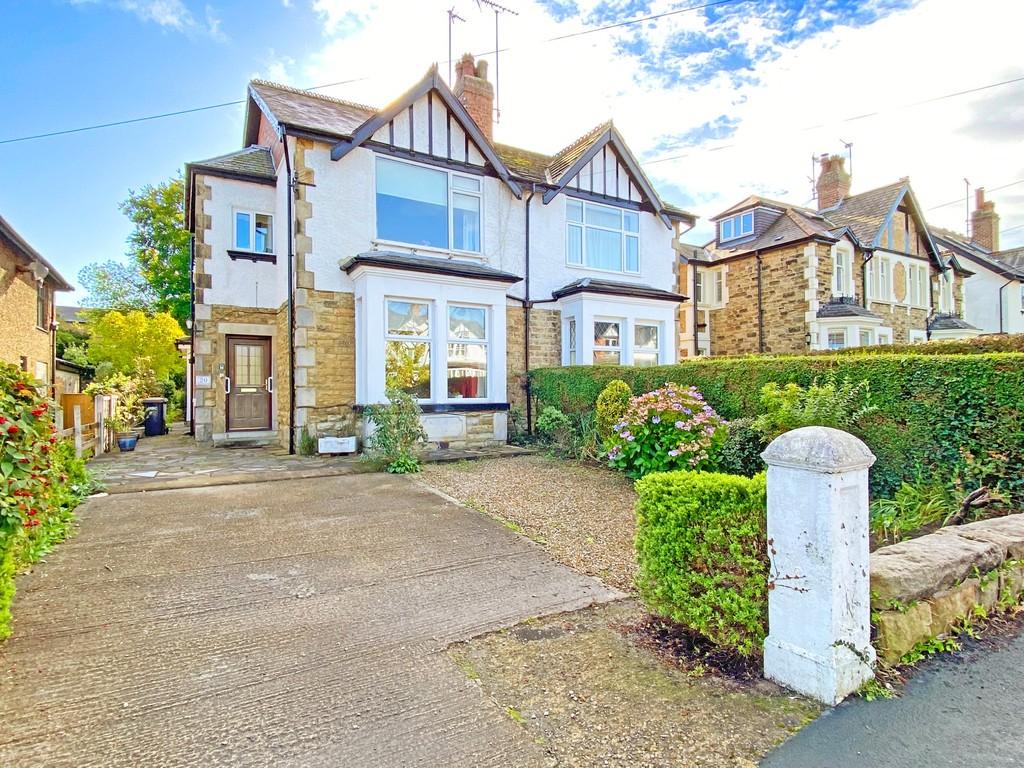 Woodlands Avenue, Harrogate 3 bed semidetached house £389,950