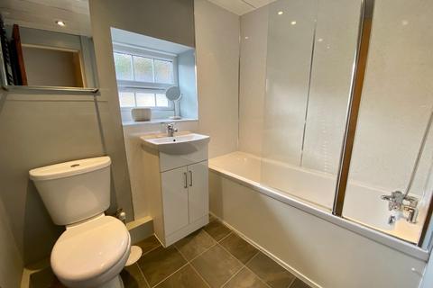 1 Back Street, Bramham, Wetherby, LS23 6RB