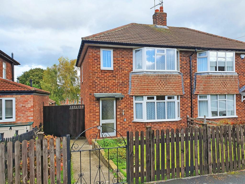 Olive Grove, Harrogate 3 bed semidetached house £175,000