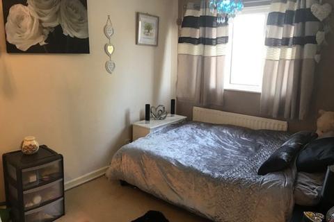 15 Crossfield, Fernhurst, Haslemere, GU27 3JL