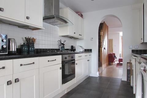 48 Beddington Grove, Wallington, SM6 8LD
