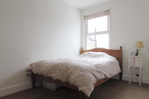 48 Beddington Grove, Wallington, SM6 8LD