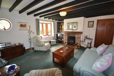 Middle Cottage Manor Road, Adlingfleet, Goole, DN14 8HY