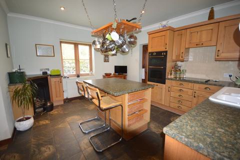 Middle Cottage Manor Road, Adlingfleet, Goole, DN14 8HY