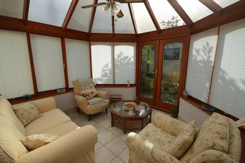 Middle Cottage Manor Road, Adlingfleet, Goole, DN14 8HY