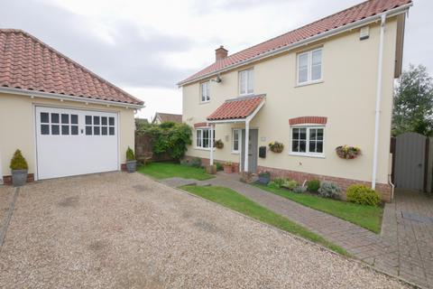 18 Cullcott Close, Yoxford, Saxmundham, IP17 3GZ