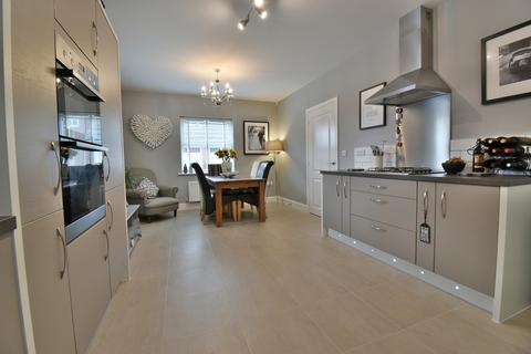 8 Heather Close, Tutbury, Burton-on-trent, DE13 9PP