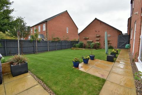 8 Heather Close, Tutbury, Burton-on-trent, DE13 9PP