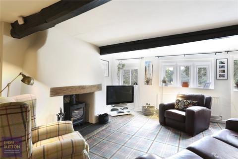 14 - 16 Church Fields, Dobcross, Oldham, OL3 5AB
