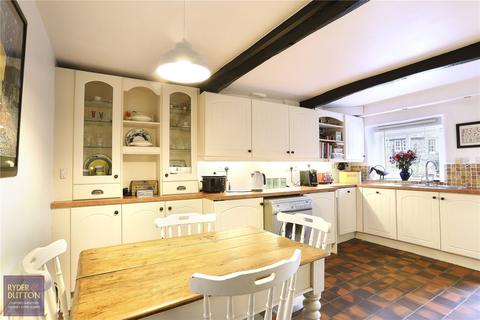 14 - 16 Church Fields, Dobcross, Oldham, OL3 5AB