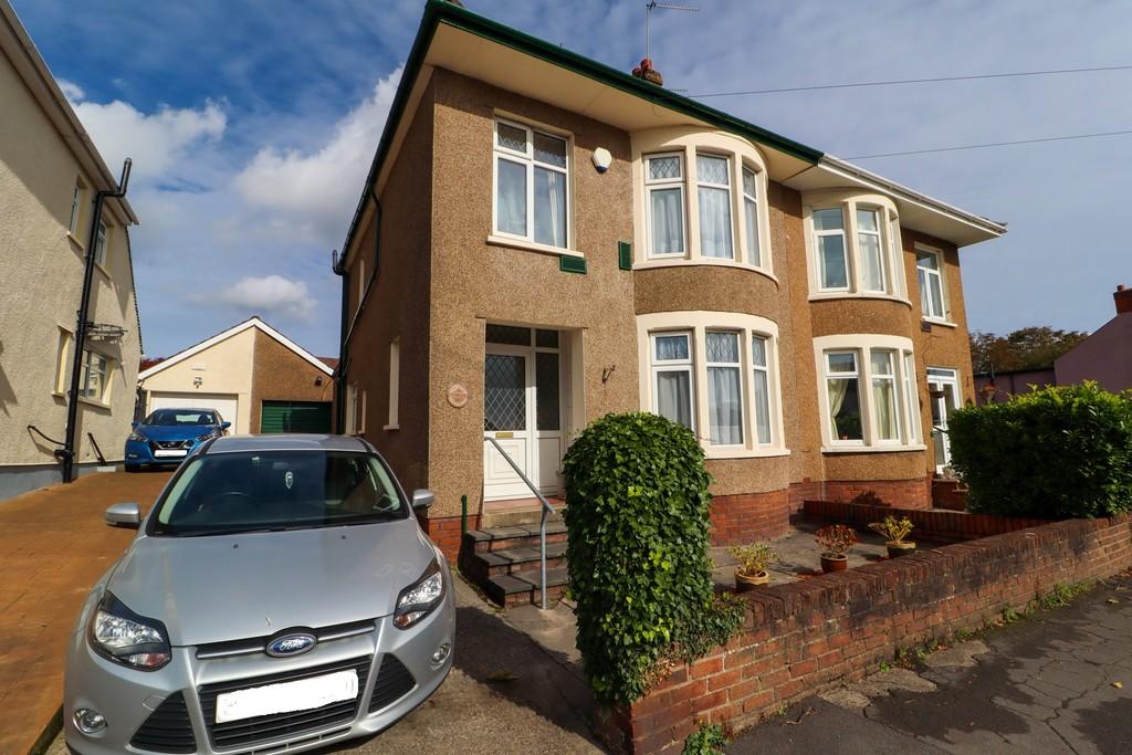 The Philog, Whitchurch, Cardiff 3 bed semidetached house £300,000