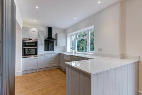 48a Church Road, Astwood Bank, Redditch, B96 6DD