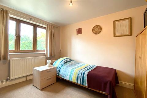 80 Barkham Ride, Finchampstead, Wokingham, RG40 4ET