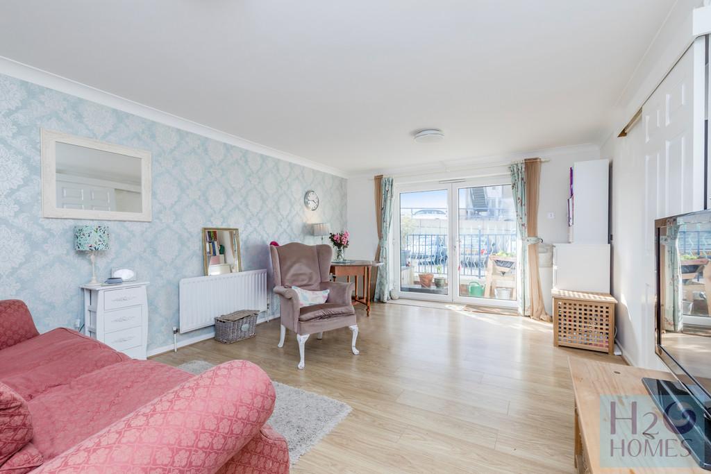 Neptune Court, Brighton Marina Village, Brighton 2 bed apartment £345,000
