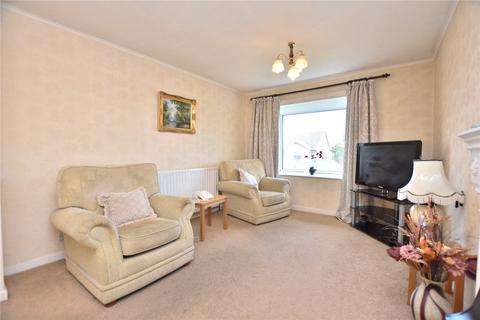 4 Barnard Way, Leeds, LS15 8UX