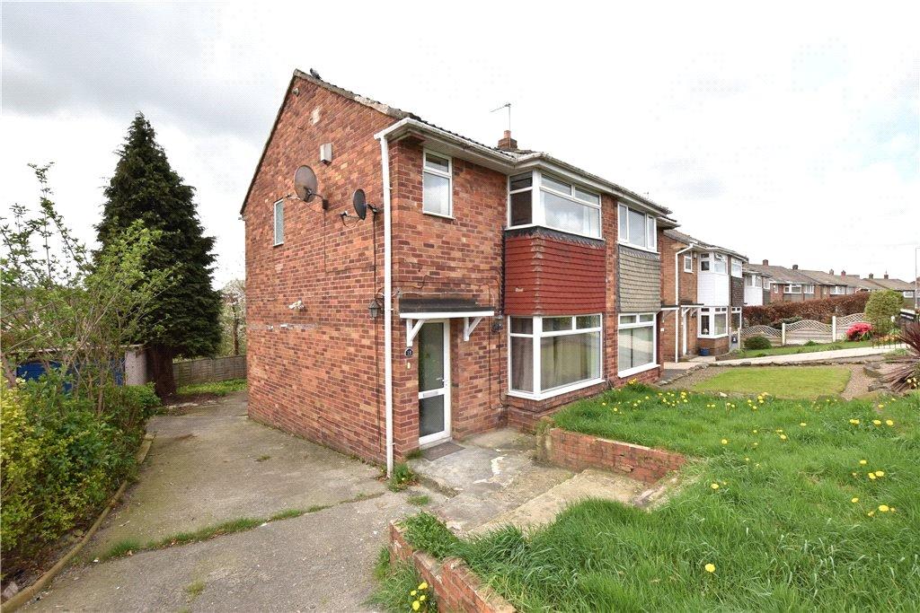 Spring Valley Drive, Leeds, West Yorkshire 3 bed semidetached house