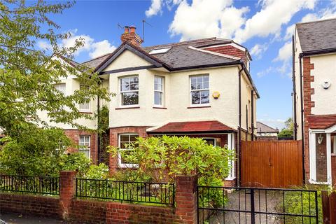 4 bedroom semi-detached house for sale, Marksbury Avenue, Kew, Surrey, TW9