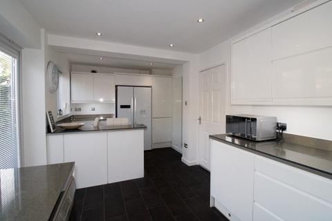 21 Breeze Close, Thornton-cleveleys, FY5 2WH